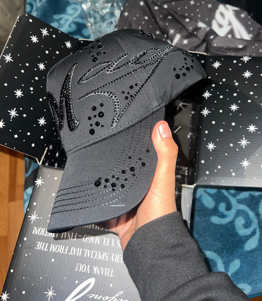 31 hats x el mago total black